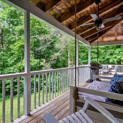 Farmer’s Daughter Cabin deck