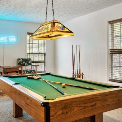 Quiet Nights Retreat cabin pool table