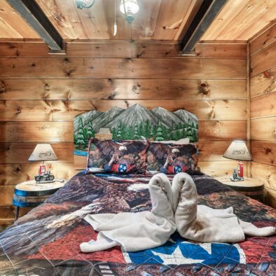 Hideout Haven Cabin bed