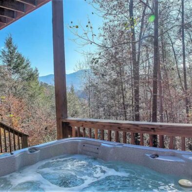 Riversong Lodge hot tub