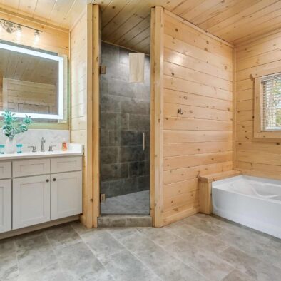 Fox and Fawn cabin bath