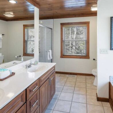 Riversong Lodge master bath