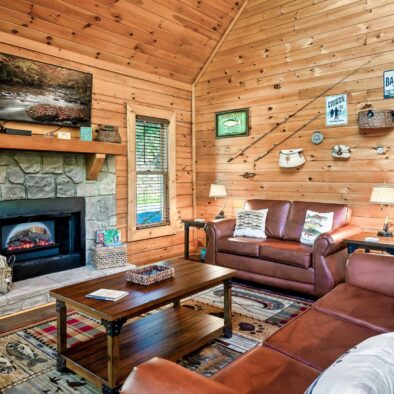 Trout and About Cabin living room