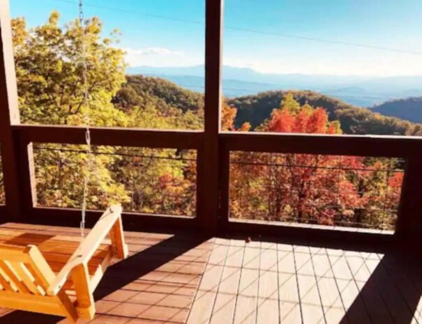 Cabin With Mountain View in Sevierville