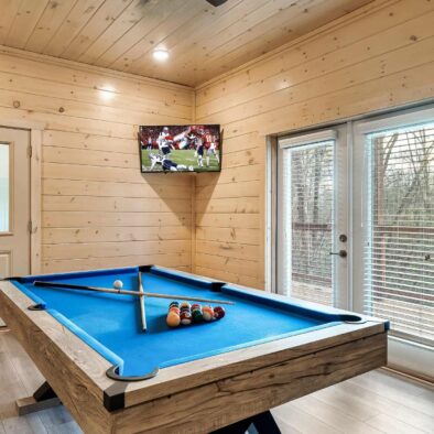 Fox and Fawn cabin pool table