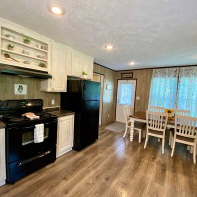 Mountain Air Cabin kitchen