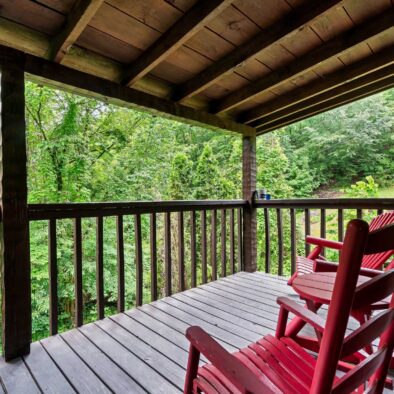 Bear Heaven Cabin porch