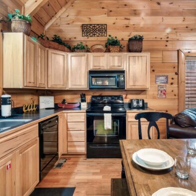 Jazzy's Cajun Cabin kitchen