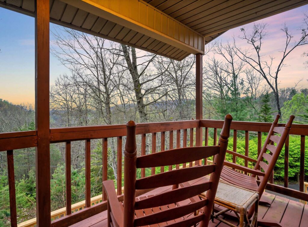 Tree House Tranquility Cabin deck