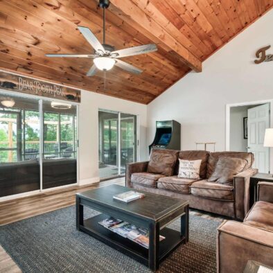 The Upper Room Cabin with Buckhead Cabin Rentals Living Room