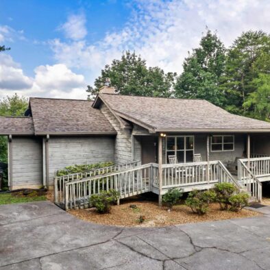 The Upper Room Cabin with Buckhead Cabin Rentals