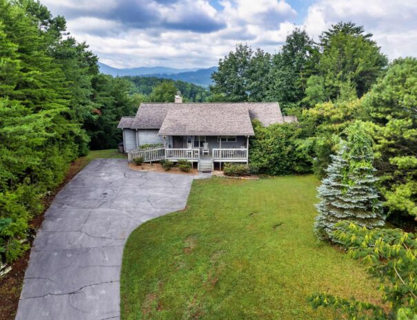 The Upper Room Cabin with Buckhead Cabin Rentals